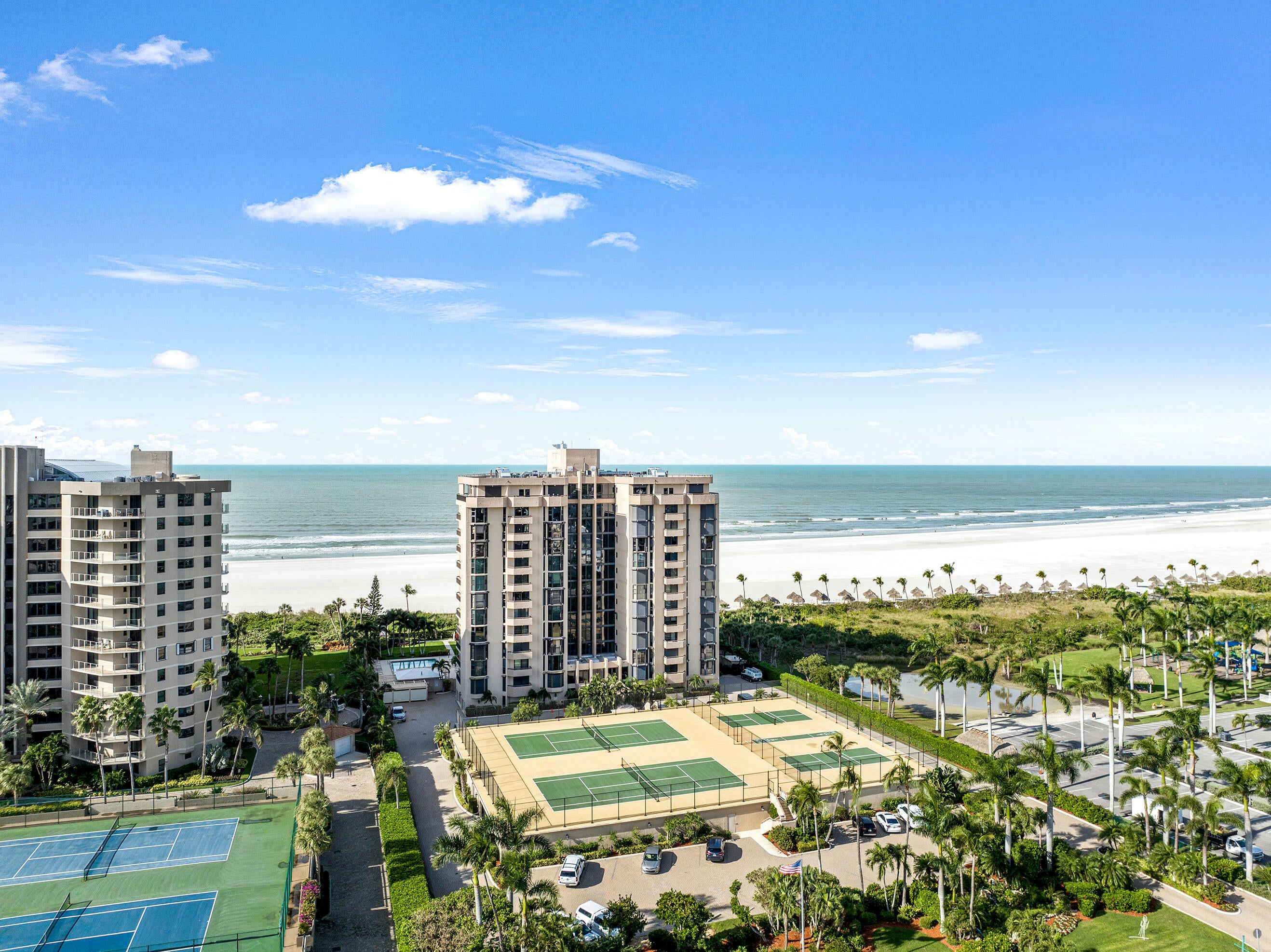 Marco Island, Florida, 34145, United States, ,3 BathroomsBathrooms,Residential,Active,1764876
