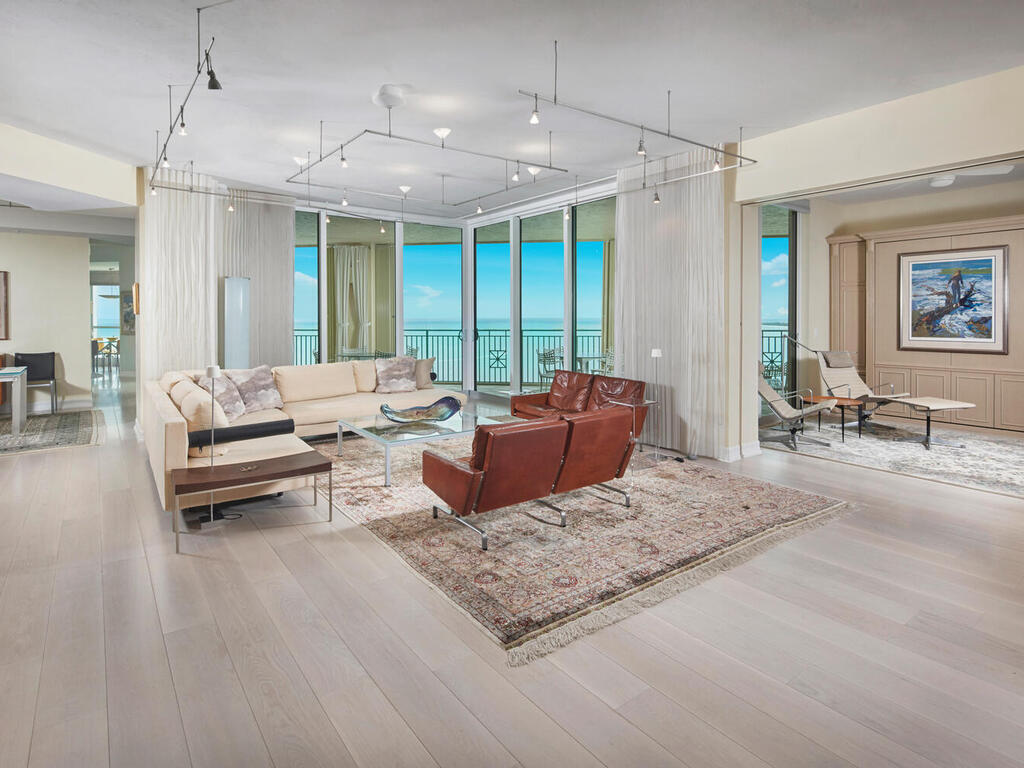Marco Island, Florida, 34145, United States, 4 Bedrooms Bedrooms, ,4 BathroomsBathrooms,Residential,Active,2031792