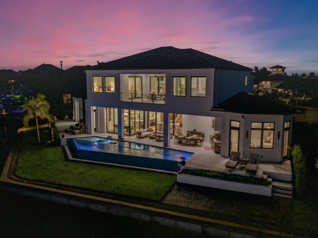 Marco Island, Florida, 34145, United States, 4 Bedrooms Bedrooms, ,5 BathroomsBathrooms,Residential,Active,1953391