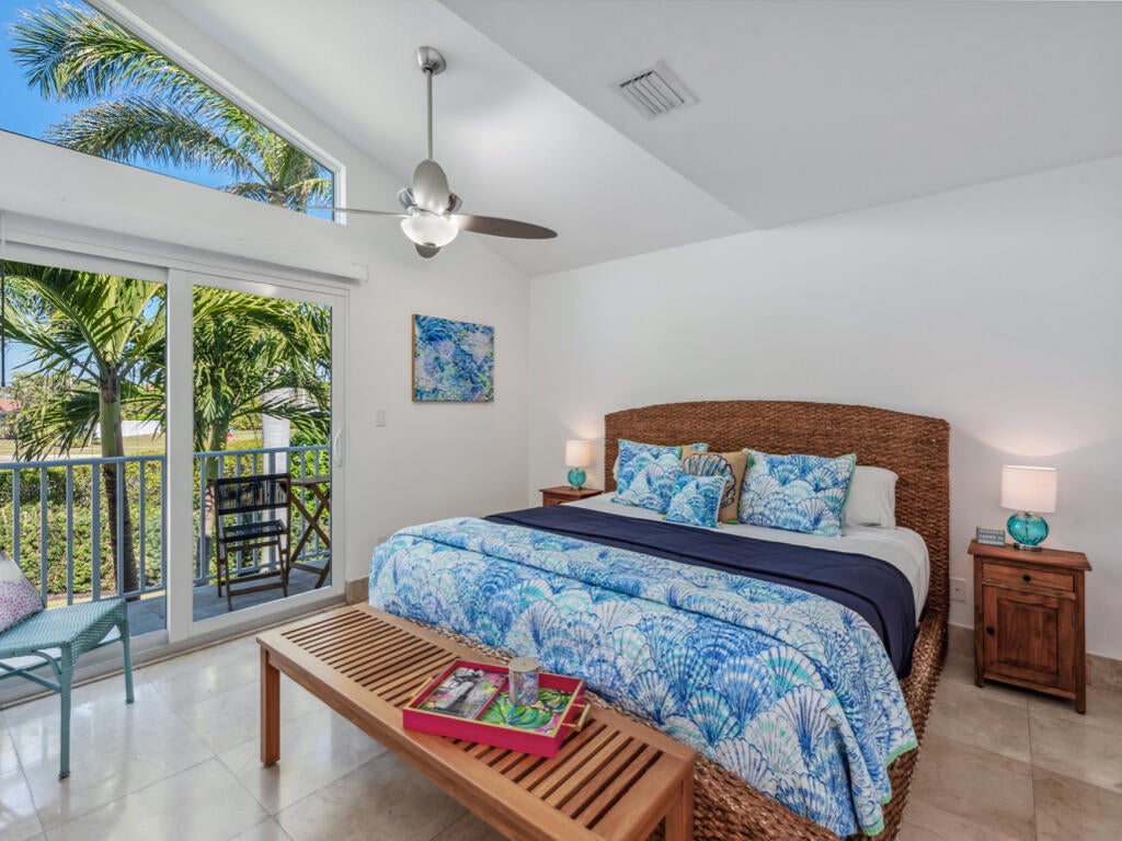 Marco Island, Florida, 34145, United States, 4 Bedrooms Bedrooms, ,3 BathroomsBathrooms,Residential,Active,1953715