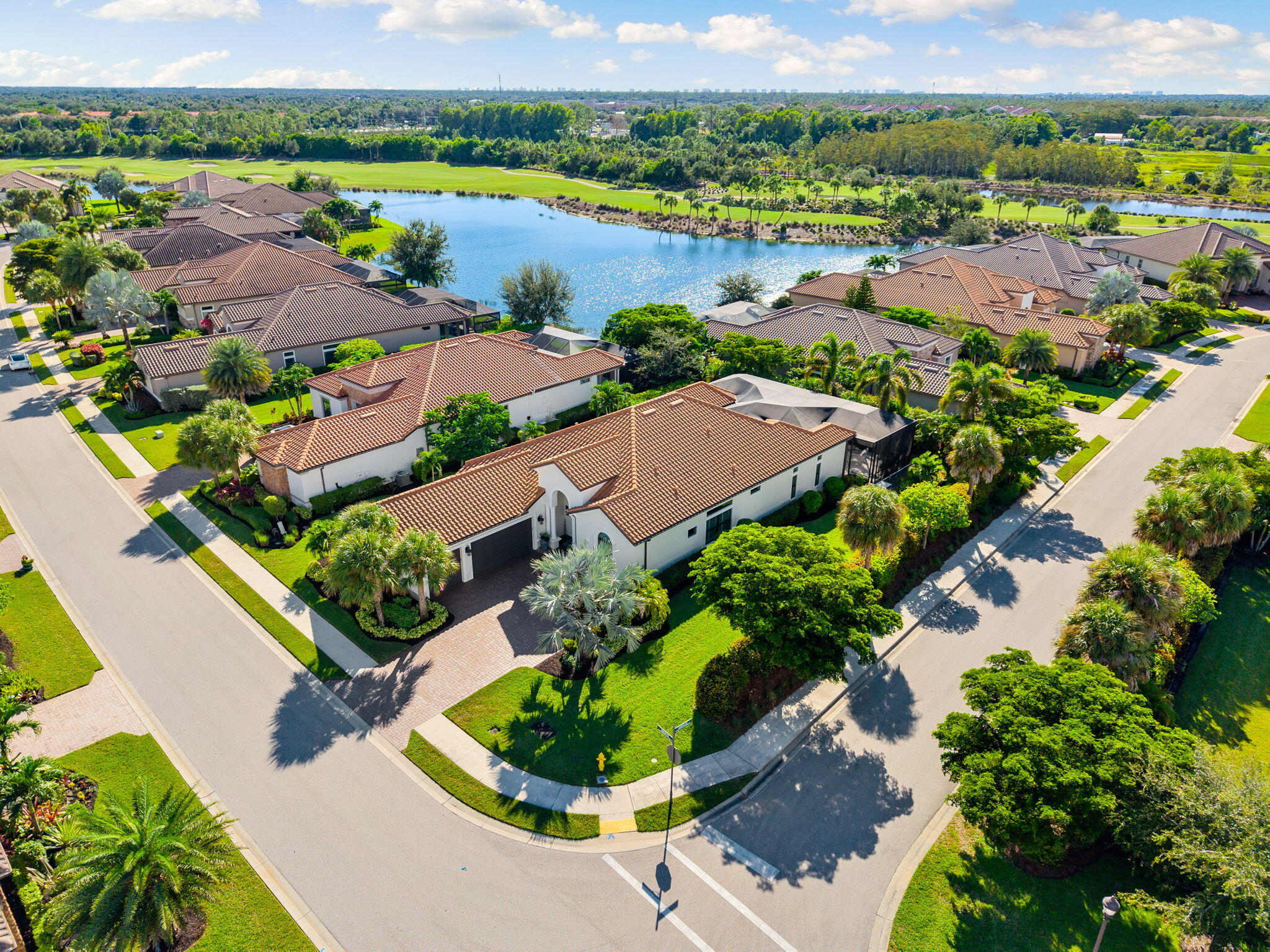 Naples, Florida, 34119, United States, 3 Bedrooms Bedrooms, ,5 BathroomsBathrooms,Residential,Active,1952996