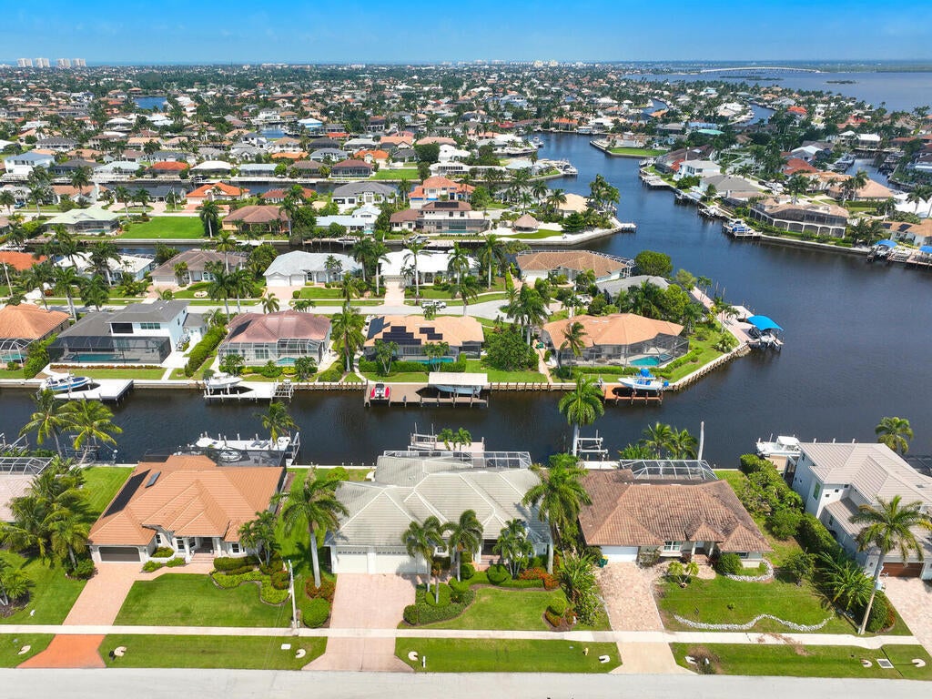 Marco Island, Florida, 34145, United States, 4 Bedrooms Bedrooms, ,4 BathroomsBathrooms,Residential,Active,1885036