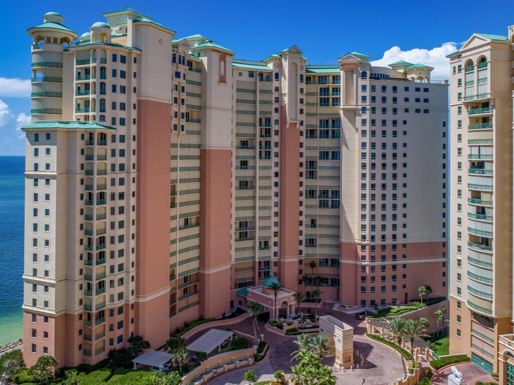 Marco Island, Florida, 34145, United States, 3 Bedrooms Bedrooms, ,4 BathroomsBathrooms,Residential,Active,1877816
