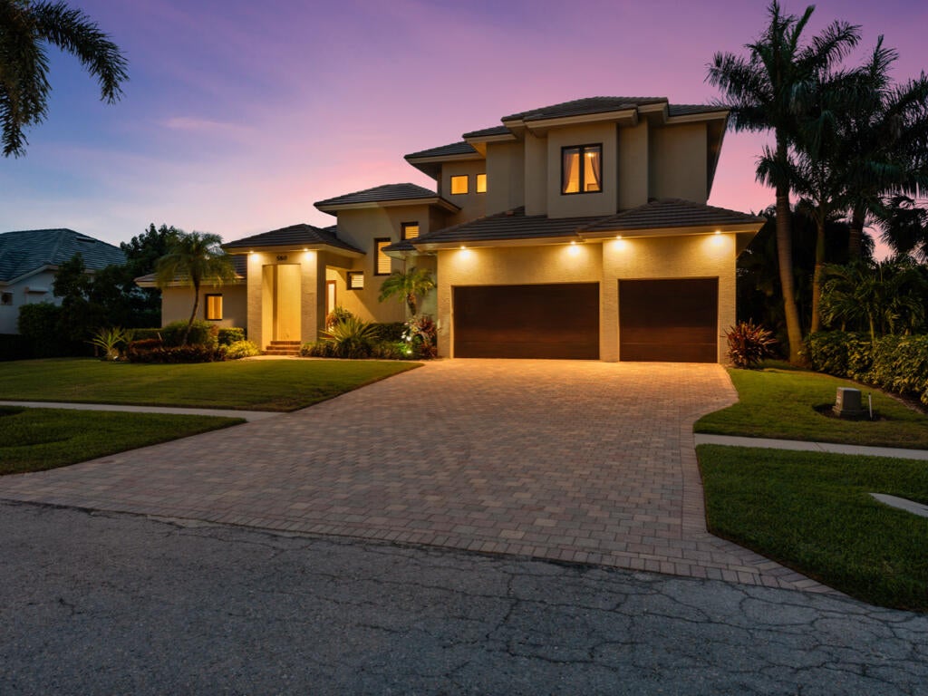 Marco Island, Florida, 34145, United States, 4 Bedrooms Bedrooms, ,4 BathroomsBathrooms,Residential,Active,1985554