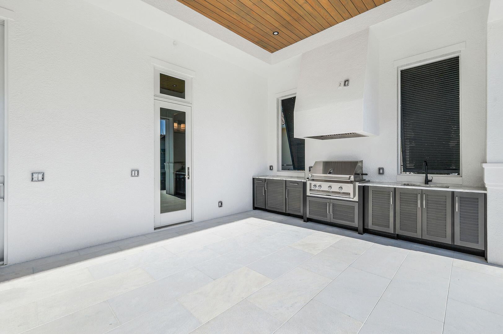 Marco Island, Florida, 34145, United States, 4 Bedrooms Bedrooms, ,5 BathroomsBathrooms,Residential,Active,1876867