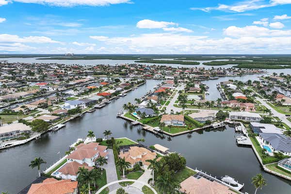 95 ANCHOR CT, MARCO ISLAND, FL 34145, photo 2 of 44