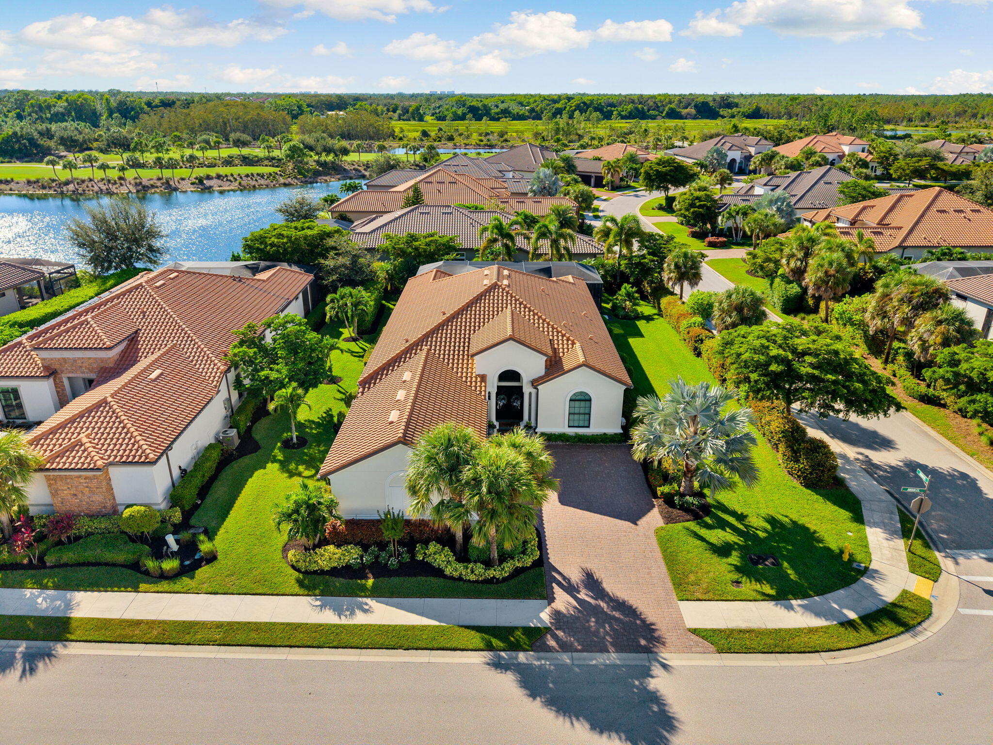 Naples, Florida, 34119, United States, 3 Bedrooms Bedrooms, ,5 BathroomsBathrooms,Residential,Active,1952996
