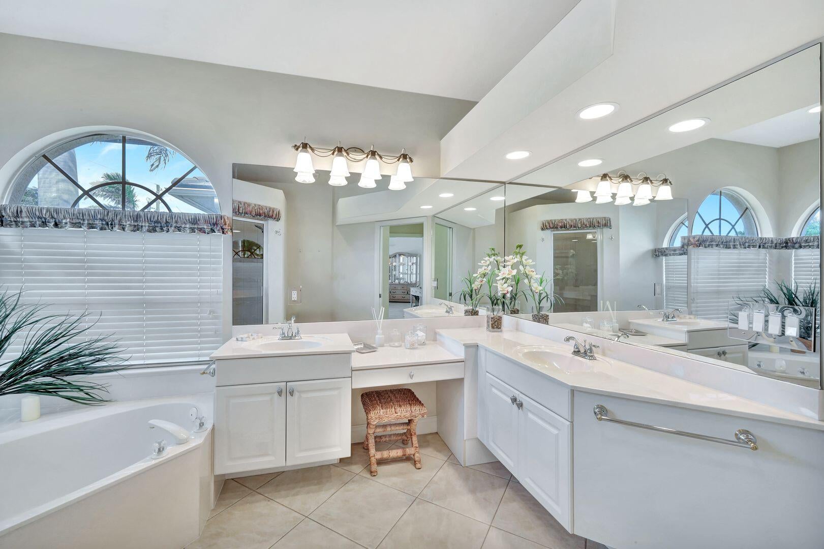 Marco Island, Florida, 34145, United States, 3 Bedrooms Bedrooms, ,2 BathroomsBathrooms,Residential,Active,1753486