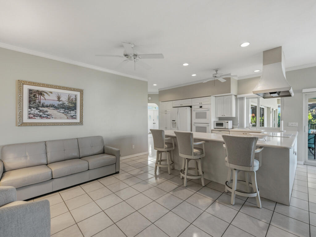 Marco Island, Florida, 34145, United States, 3 Bedrooms Bedrooms, ,2 BathroomsBathrooms,Residential,Active,2007180