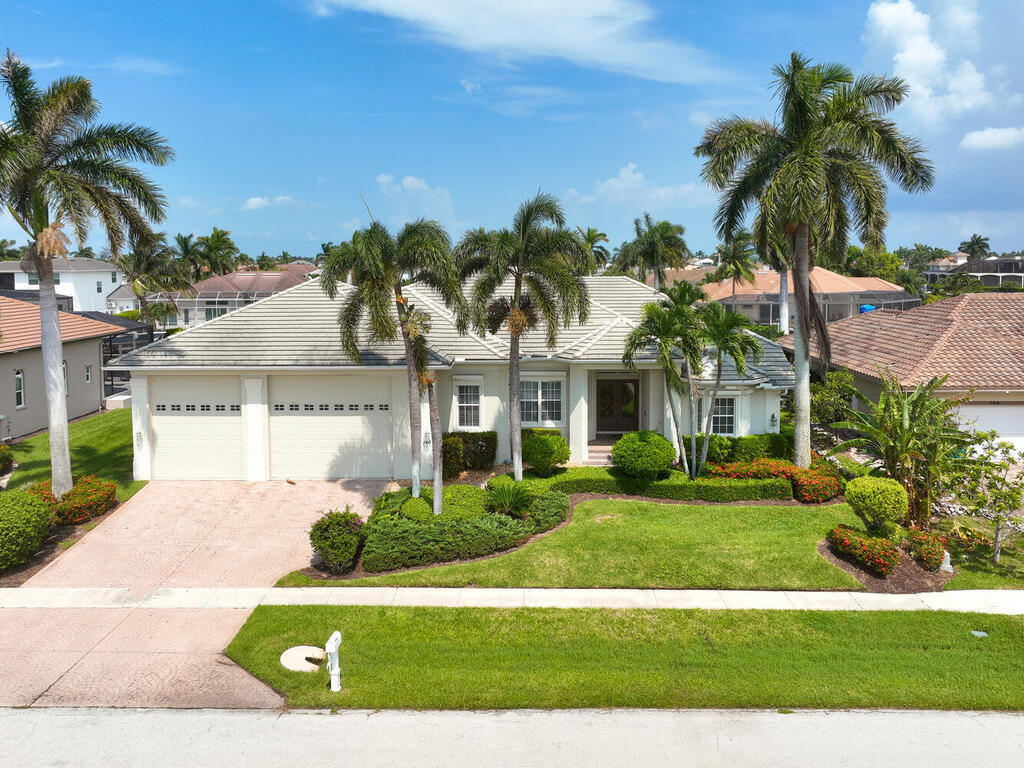 Marco Island, Florida, 34145, United States, 4 Bedrooms Bedrooms, ,4 BathroomsBathrooms,Residential,Active,1885036 Marco Island, Florida, 34145, United States, 4 Bedrooms Bedrooms, ,4 BathroomsBathrooms,Residential,Active,1885036