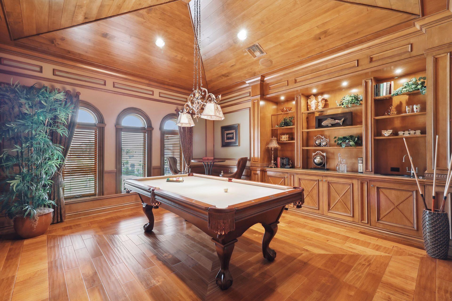 Marco Island, Florida, 34145, United States, ,8 BathroomsBathrooms,Residential,Active,1749218