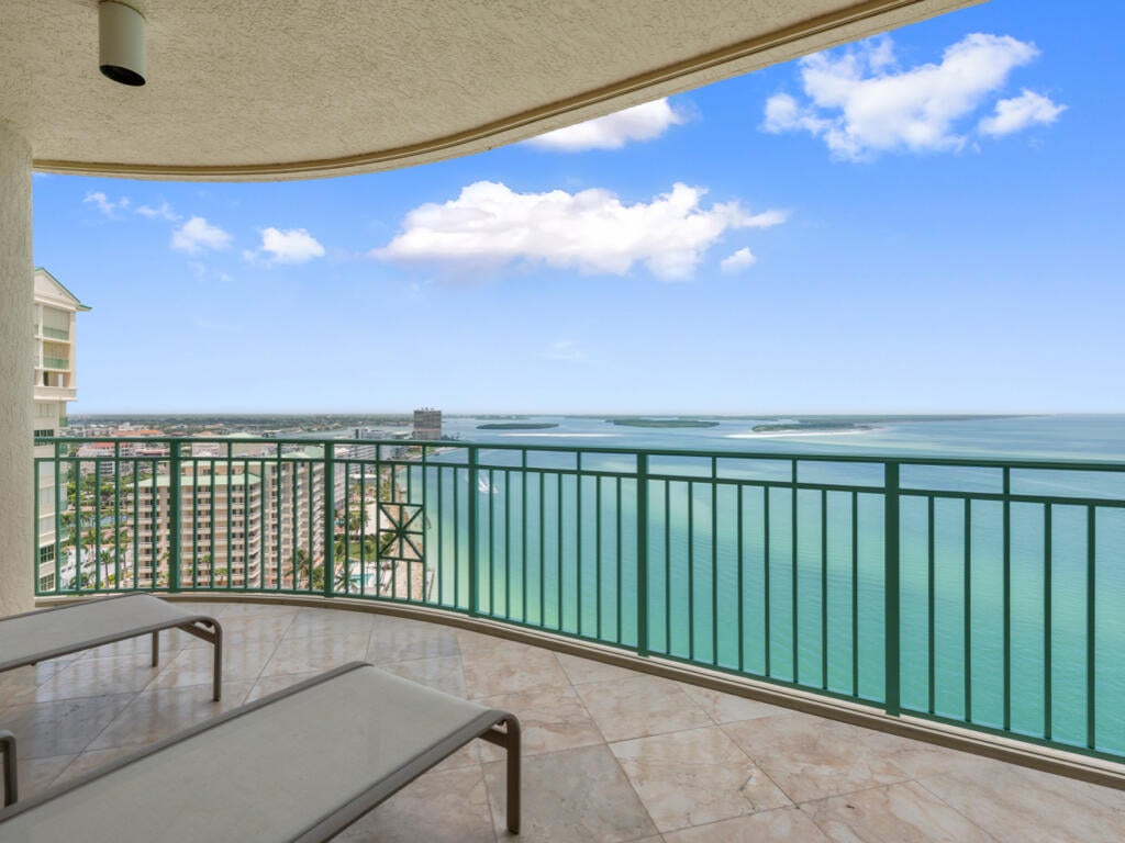 Marco Island, Florida, 34145, United States, 3 Bedrooms Bedrooms, ,4 BathroomsBathrooms,Residential,Active,1904725