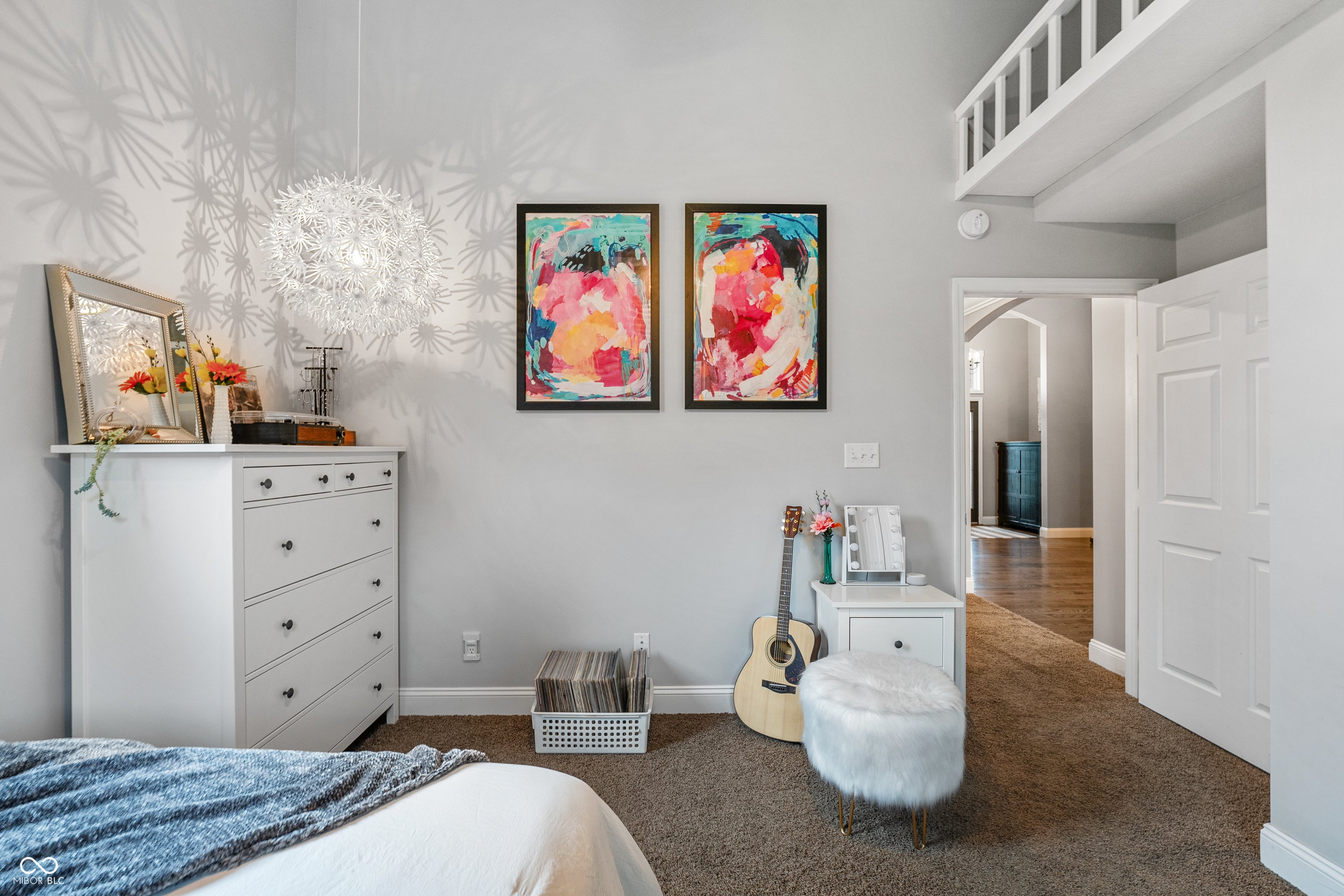 Columbus, Indiana, 47201, United States, 3 Bedrooms Bedrooms, ,3 BathroomsBathrooms,Residential,Active,1971810