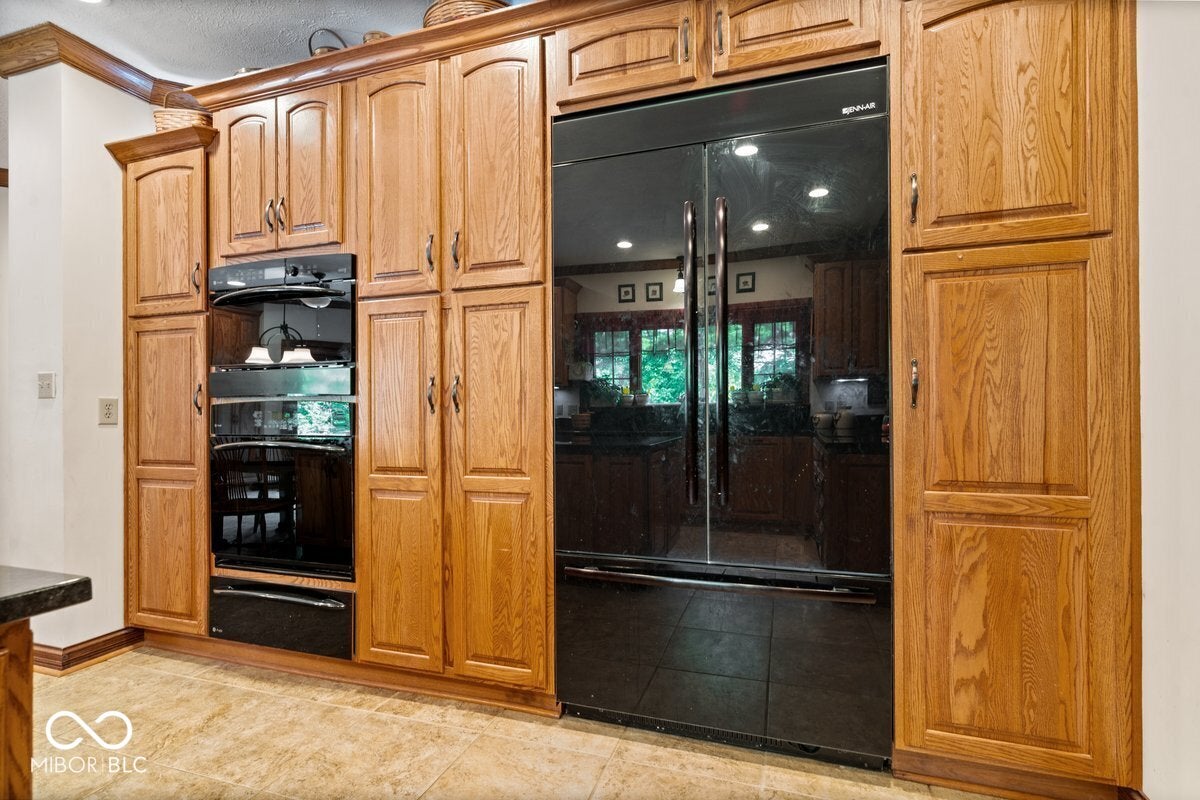 Fishers, Indiana, 46040, United States, 6 Bedrooms Bedrooms, ,4 BathroomsBathrooms,Residential,Active,1960162