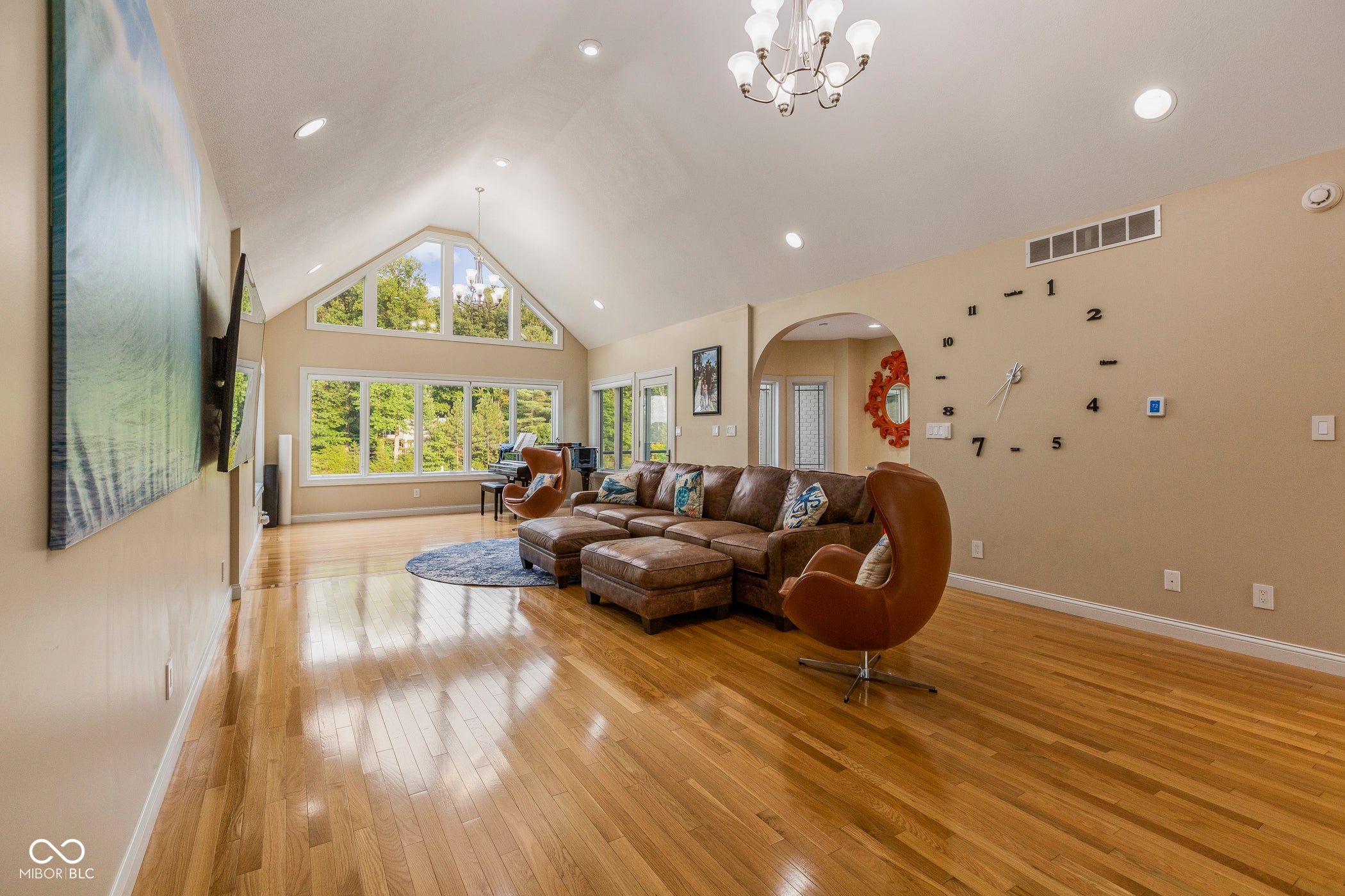 Columbus, Indiana, 47201, United States, ,4 BathroomsBathrooms,Residential,Active,1769806