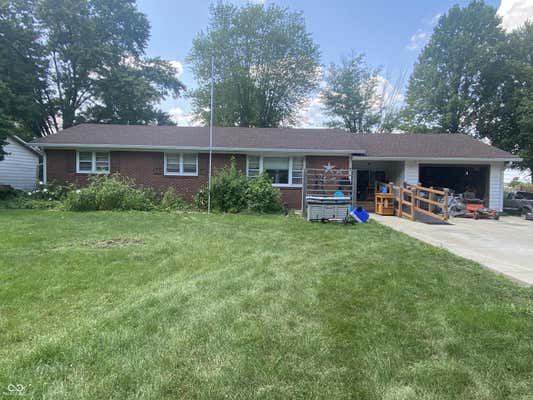 7209 S WOODROW DR, PENDLETON, IN 46064 - Image 1