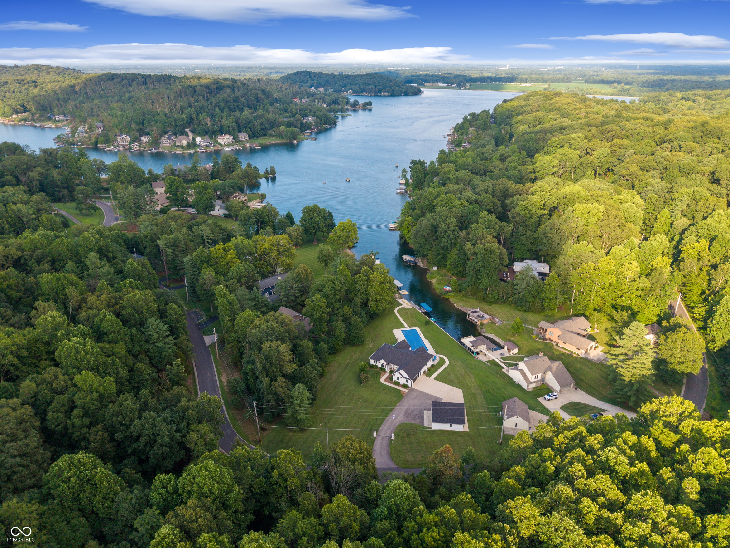 Columbus, Indiana, 47201, United States, ,4 BathroomsBathrooms,Residential,Active,1769806