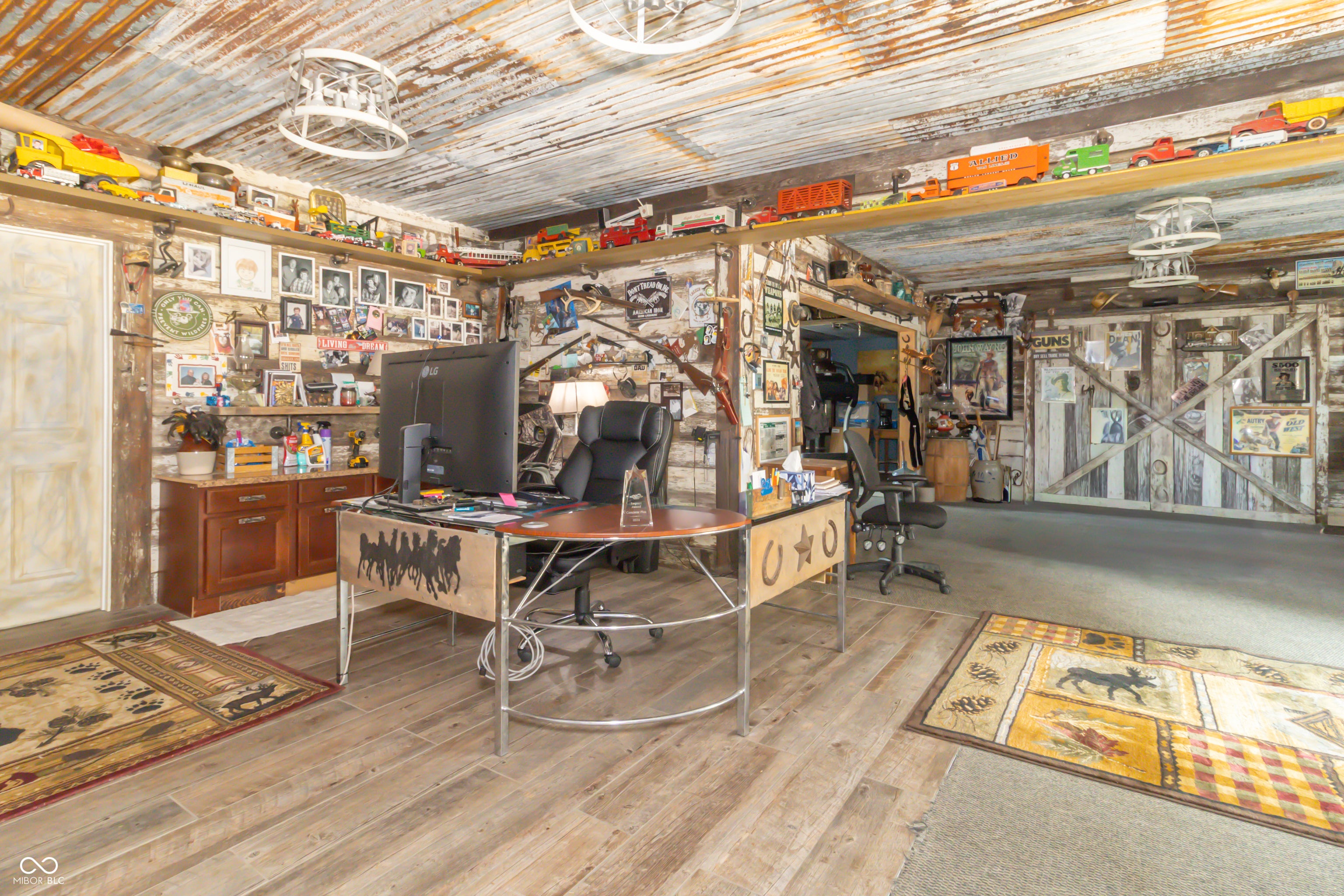 Markleville, Indiana, 46056, United States, 4 Bedrooms Bedrooms, ,5 BathroomsBathrooms,Residential,Active,1942389