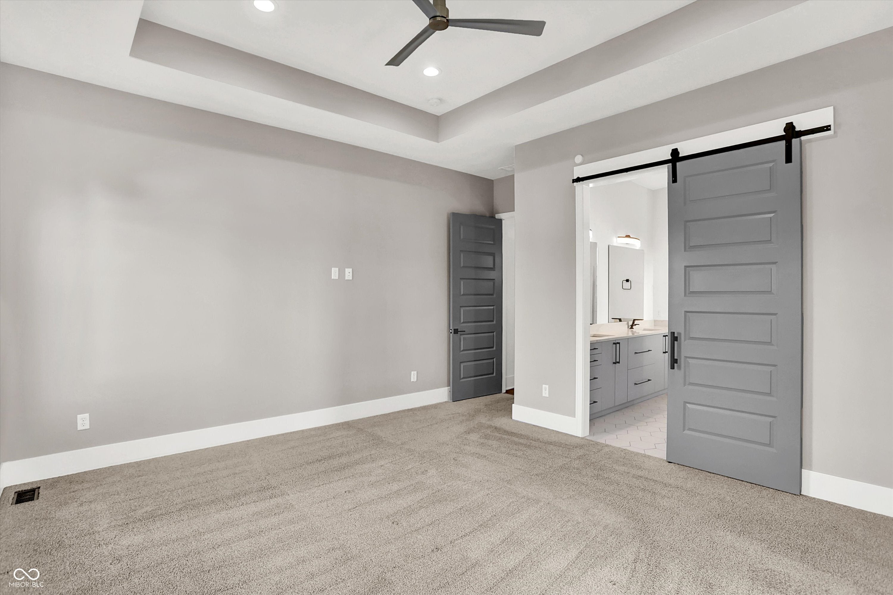 Zionsville, Indiana, 46077, United States, 4 Bedrooms Bedrooms, ,4 BathroomsBathrooms,Residential,Active,2008721