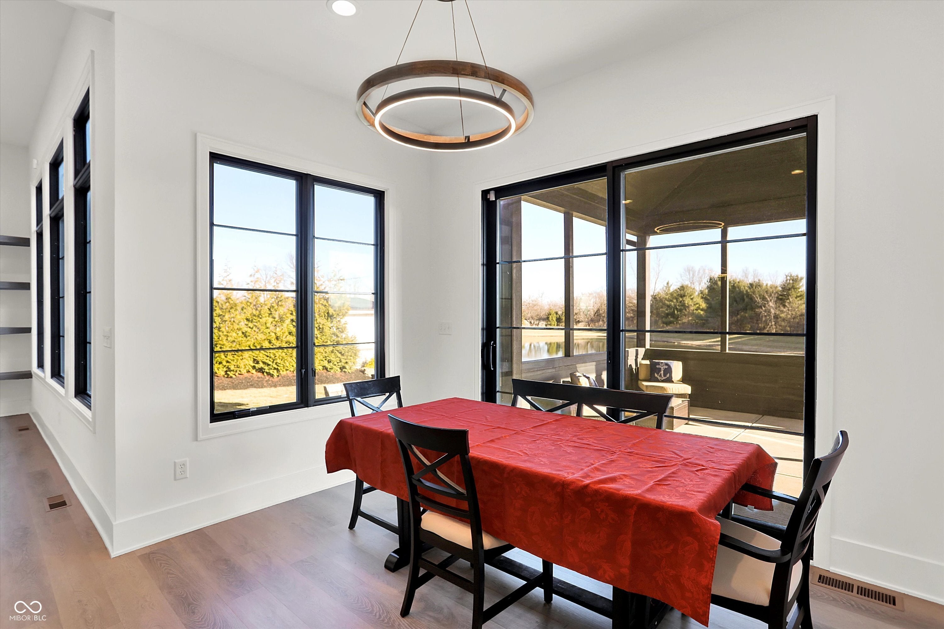 Zionsville, Indiana, 46077, United States, 4 Bedrooms Bedrooms, ,4 BathroomsBathrooms,Residential,Active,2008721