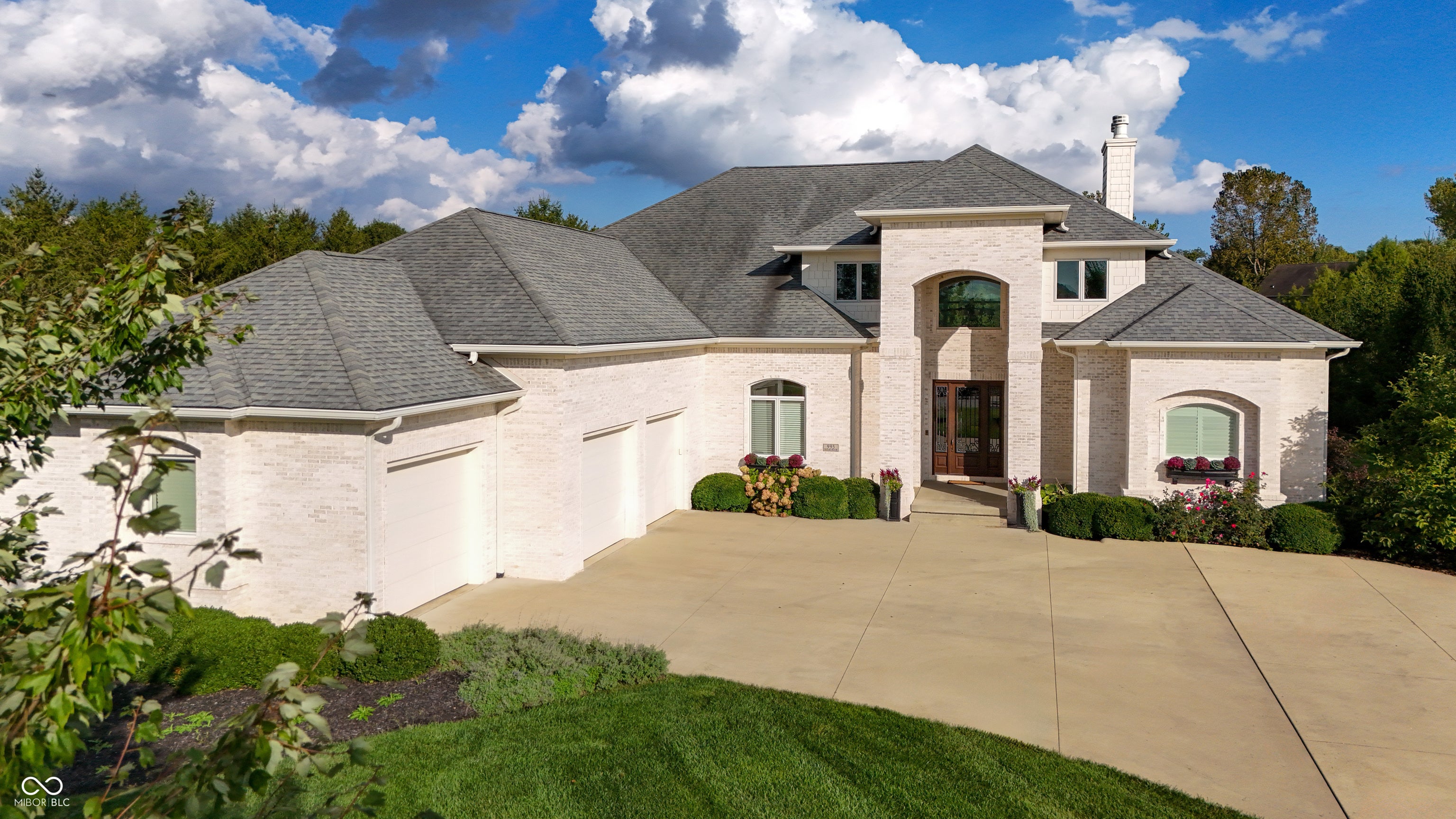 Columbus, Indiana, 47201, United States, 5 Bedrooms Bedrooms, ,5 BathroomsBathrooms,Residential,Active,1952761