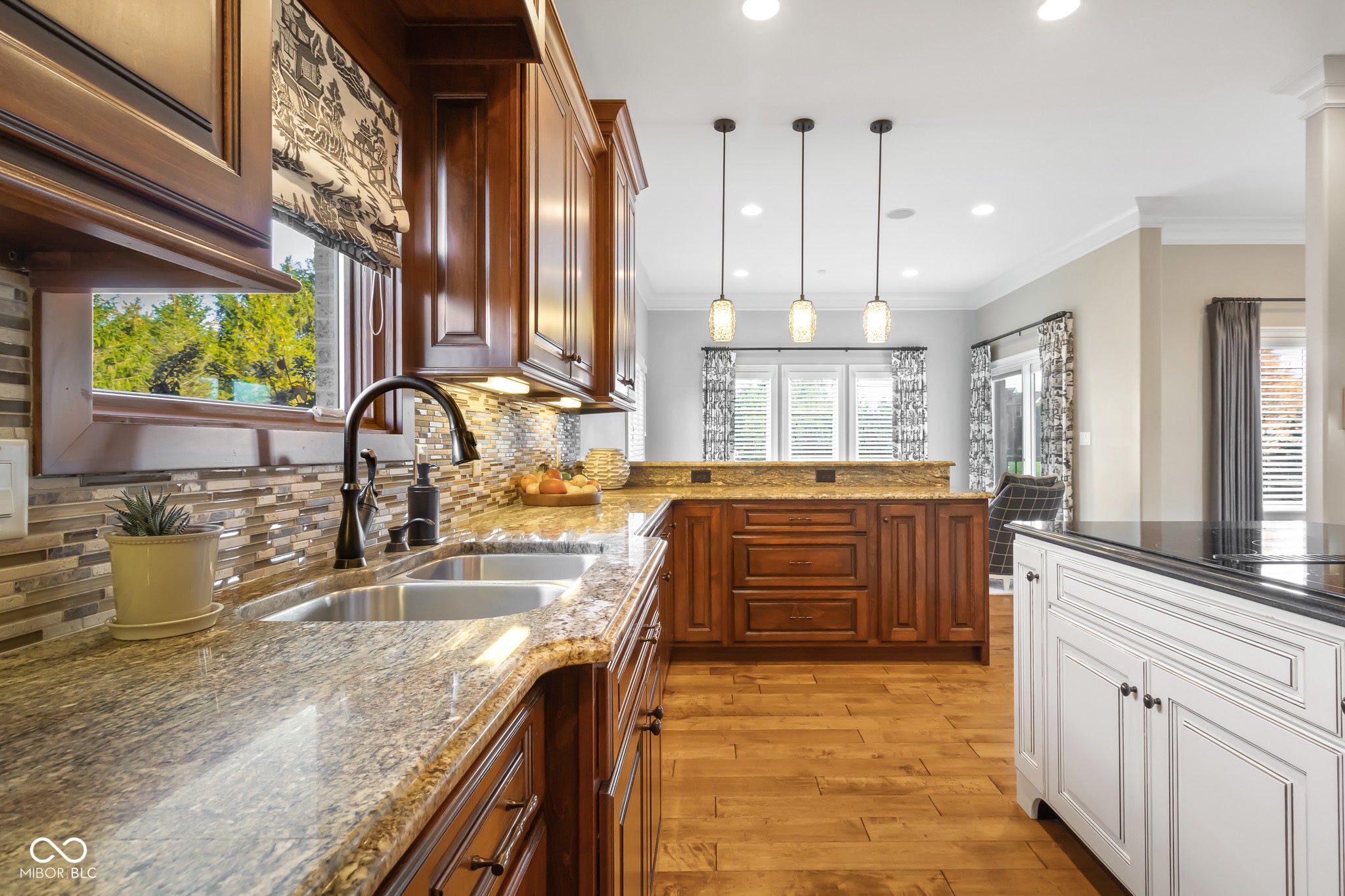 Columbus, Indiana, 47201, United States, 5 Bedrooms Bedrooms, ,5 BathroomsBathrooms,Residential,Active,1952761