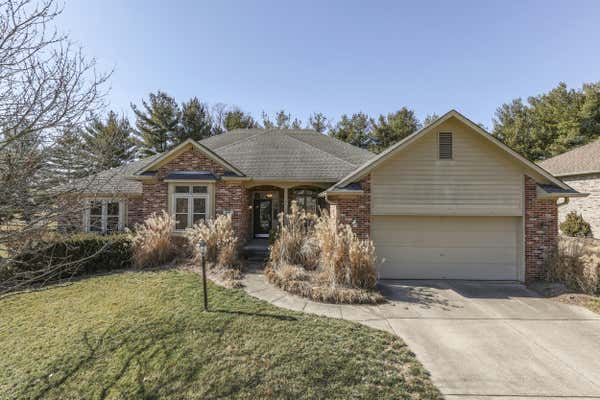 924 SILVER VALLEY CIR, GREENWOOD, IN 46142 - Image 1