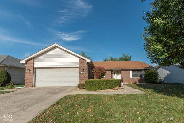 3740 BRIAR HILL WAY, COLUMBUS, IN 47203 - Image 1