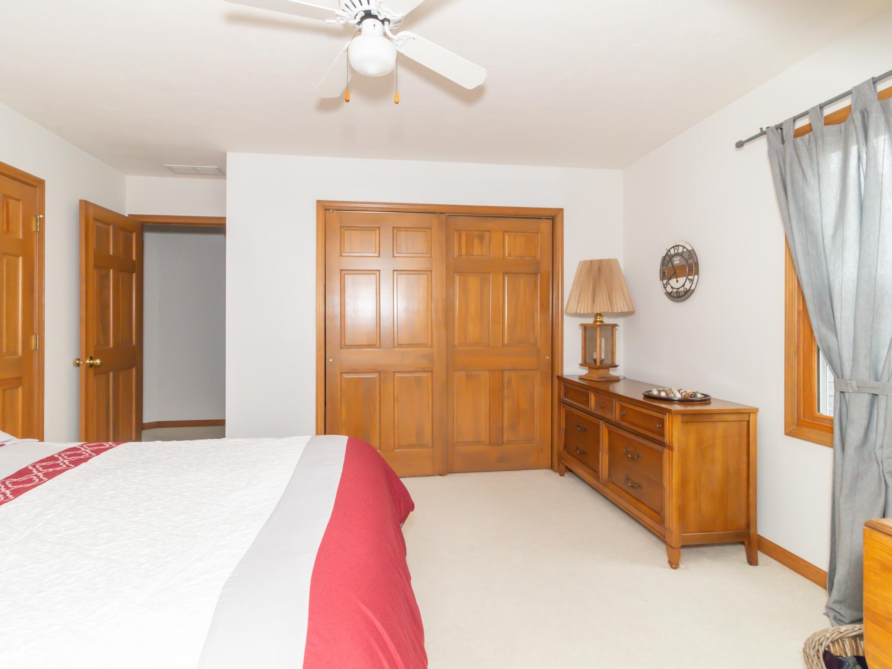 Greenfield, Indiana, 46140, United States, 5 Bedrooms Bedrooms, ,5 BathroomsBathrooms,Residential,Active,1871587