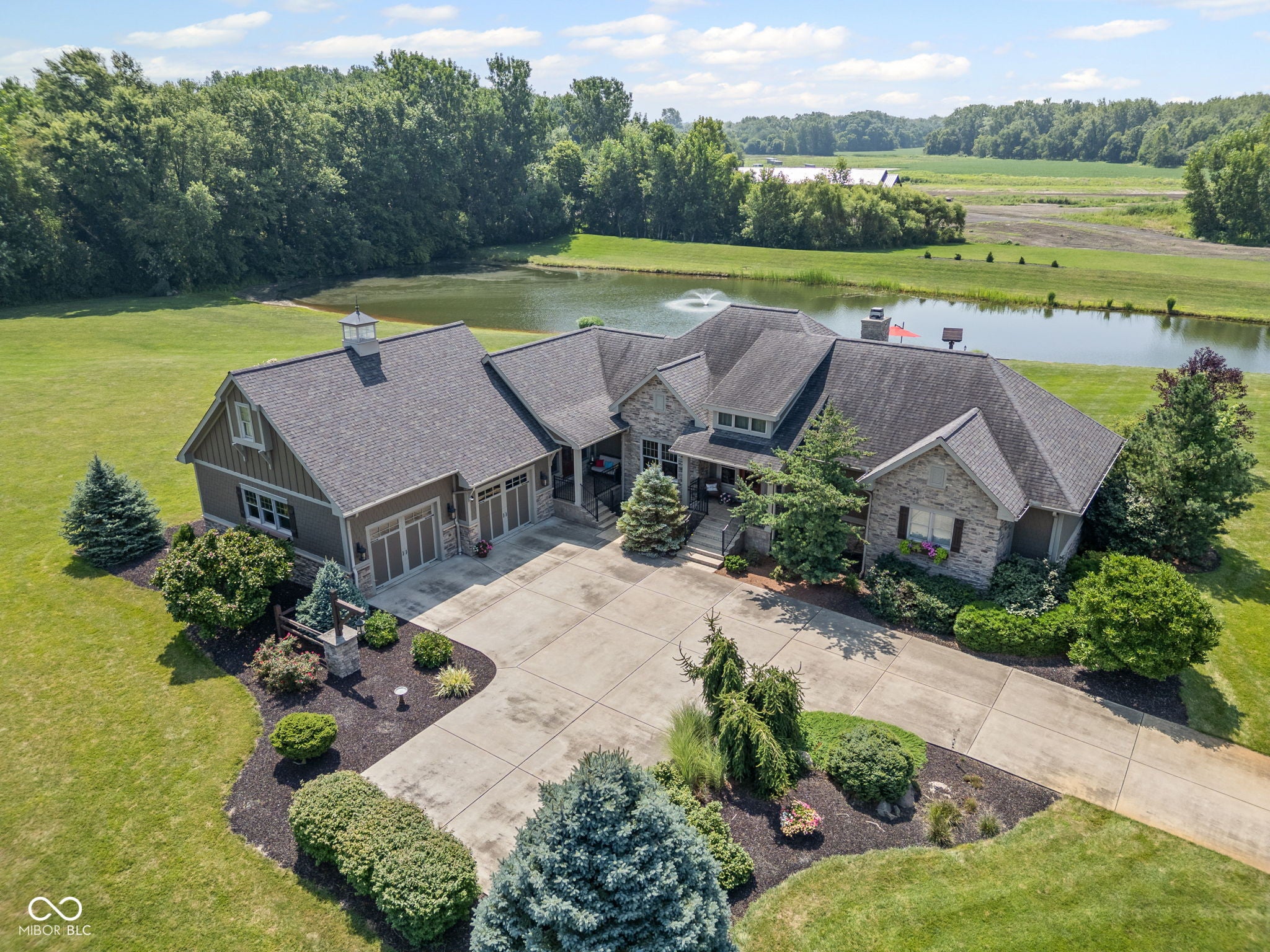Lafayette, Indiana, 47909, United States, 3 Bedrooms Bedrooms, ,3 BathroomsBathrooms,Residential,Active,1903213
