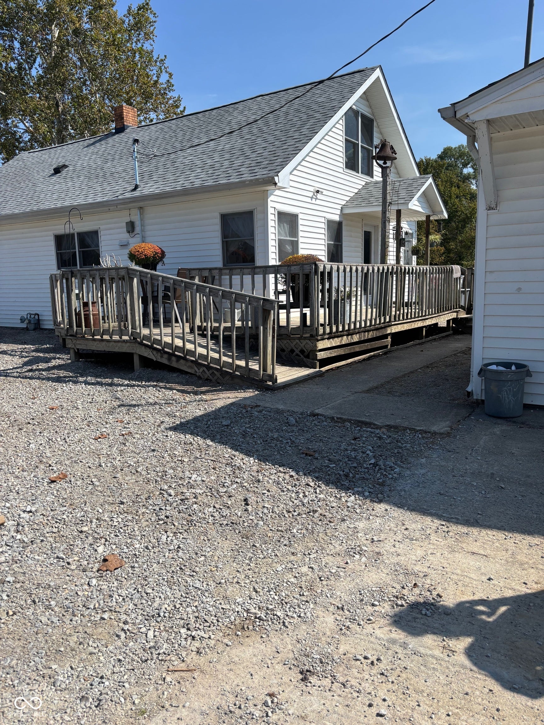 Columbus, Indiana, 47201, United States, 3 Bedrooms Bedrooms, ,2 BathroomsBathrooms,Residential,Active,1954421