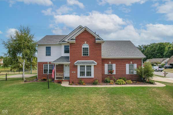 7987 MEADOW BEND CIR, INDIANAPOLIS, IN 46259 - Image 1