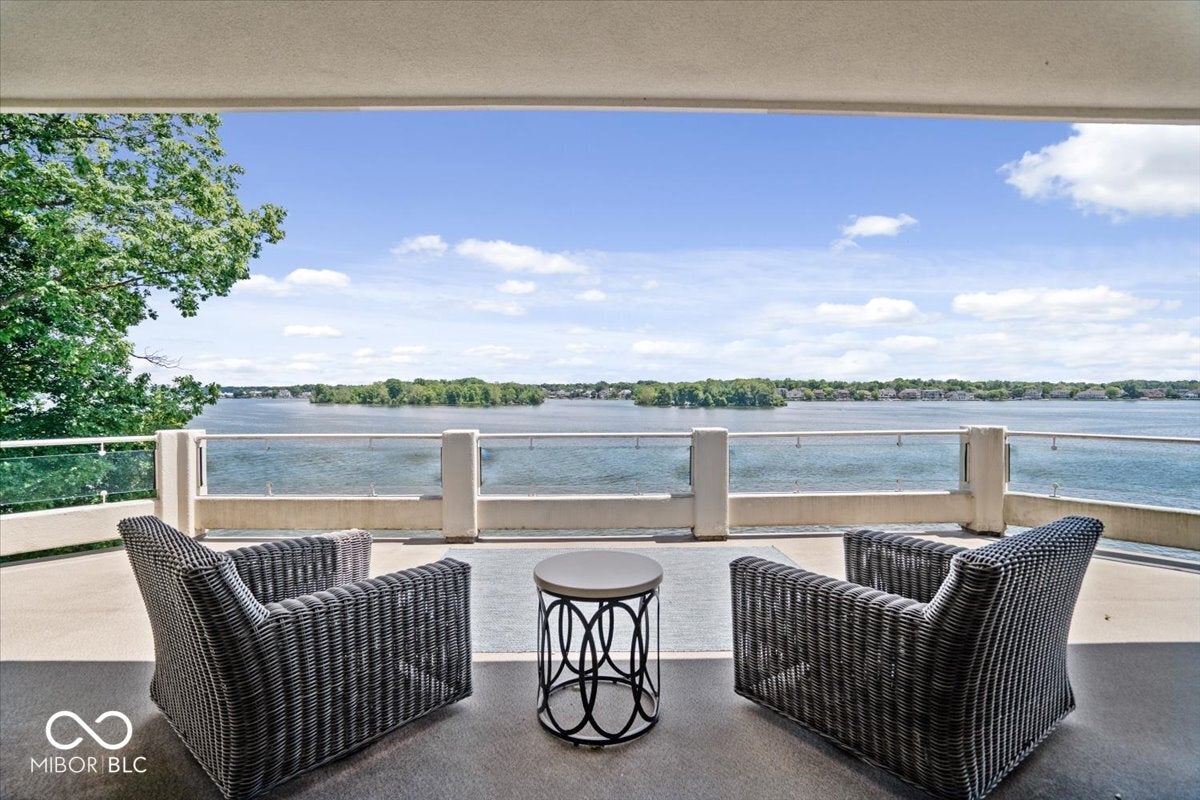 Indianapolis, Indiana, 46256, United States, 4 Bedrooms Bedrooms, ,7 BathroomsBathrooms,Residential,Active,1933721