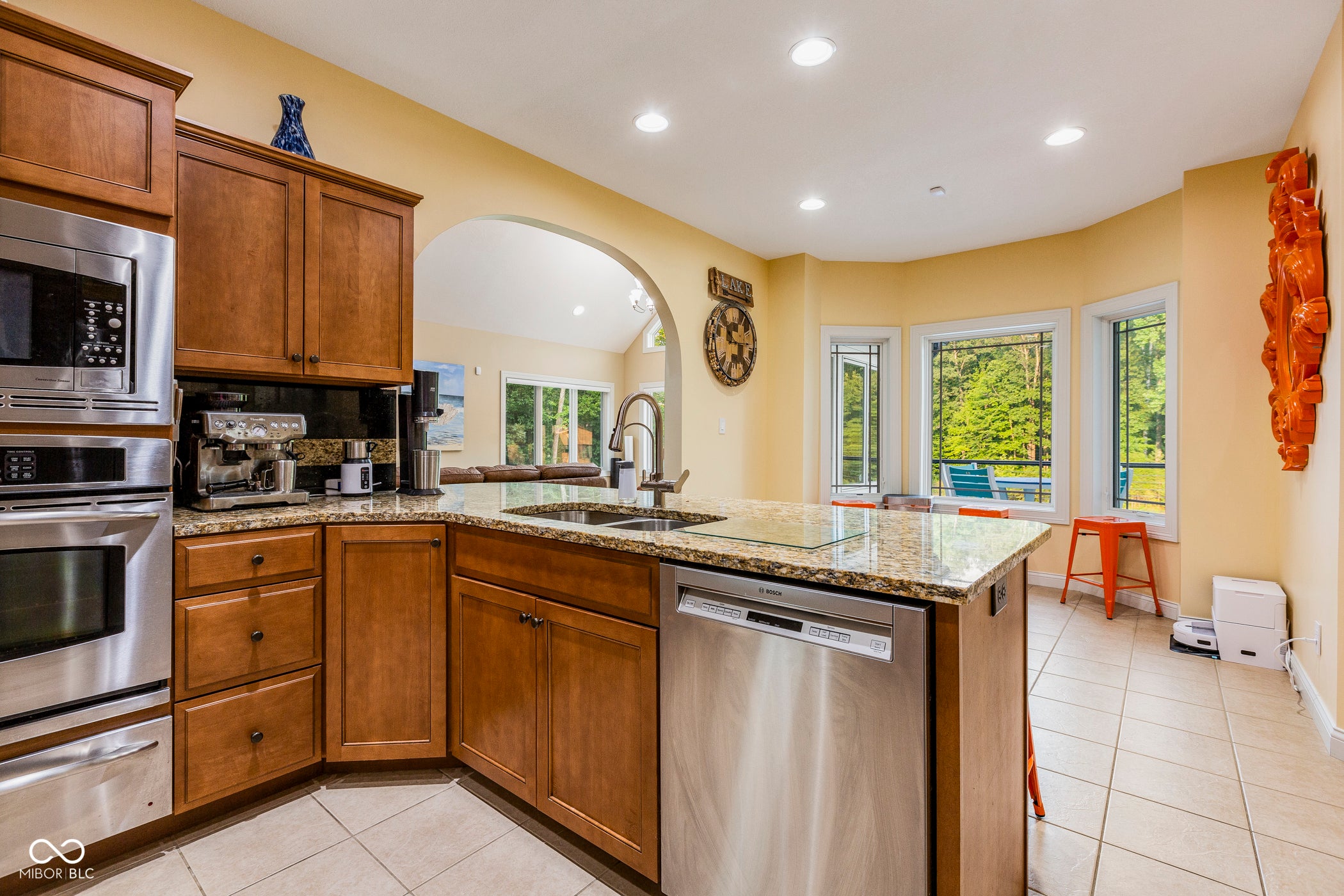 Columbus, Indiana, 47201, United States, ,4 BathroomsBathrooms,Residential,Active,1769806