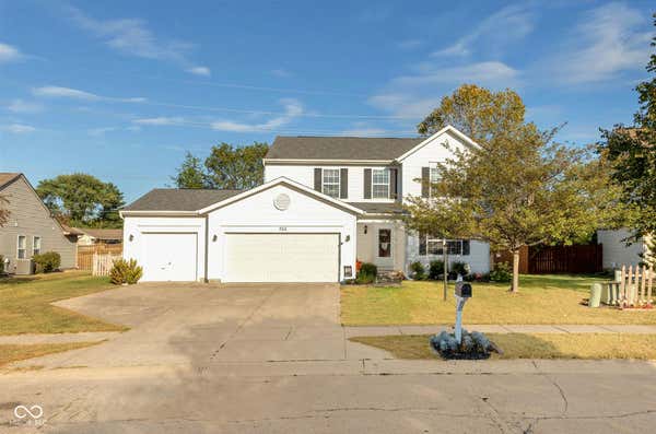 725 COUNTRY WALK DR, BROWNSBURG, IN 46112 - Image 1