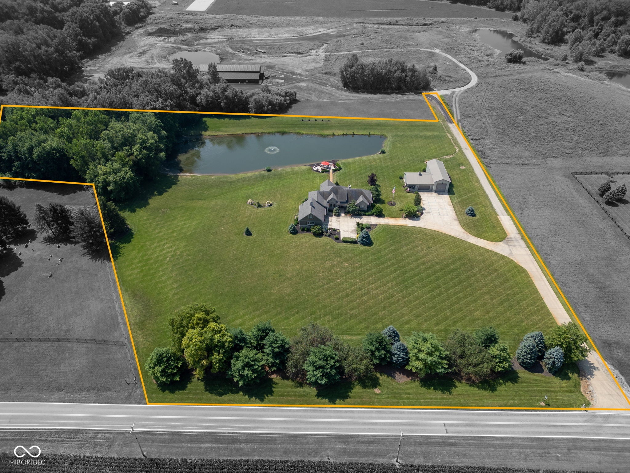 Lafayette, Indiana, 47909, United States, 3 Bedrooms Bedrooms, ,3 BathroomsBathrooms,Residential,Active,1903213
