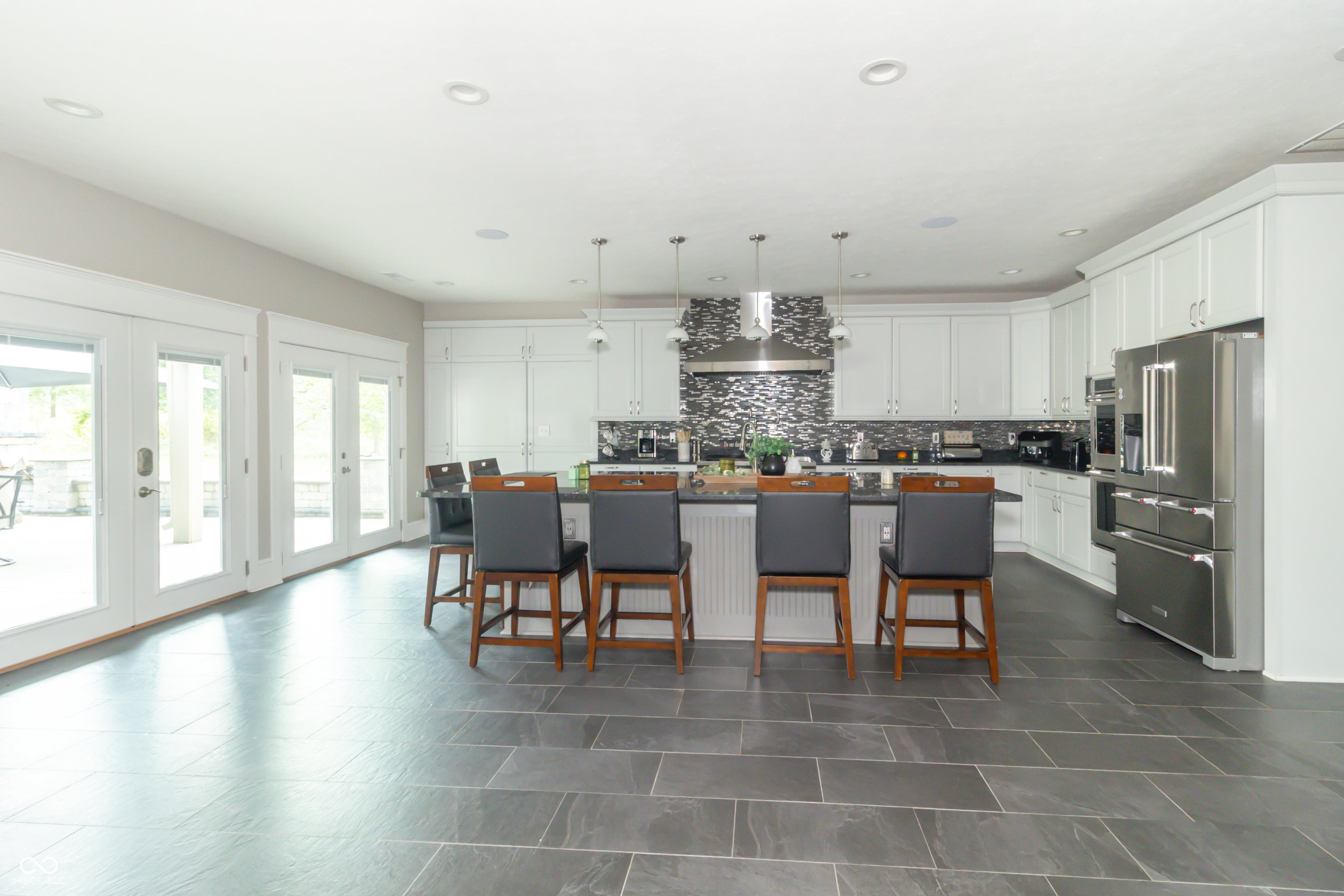 Markleville, Indiana, 46056, United States, 4 Bedrooms Bedrooms, ,5 BathroomsBathrooms,Residential,Active,1942389