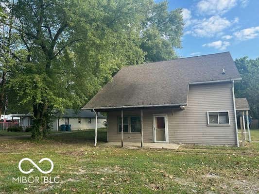 8844 RAWLES AVE, INDIANAPOLIS, IN 46219 - Image 1