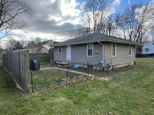 600 S BRITTAIN AVE, MUNCIE, IN 47303, photo 3 of 7