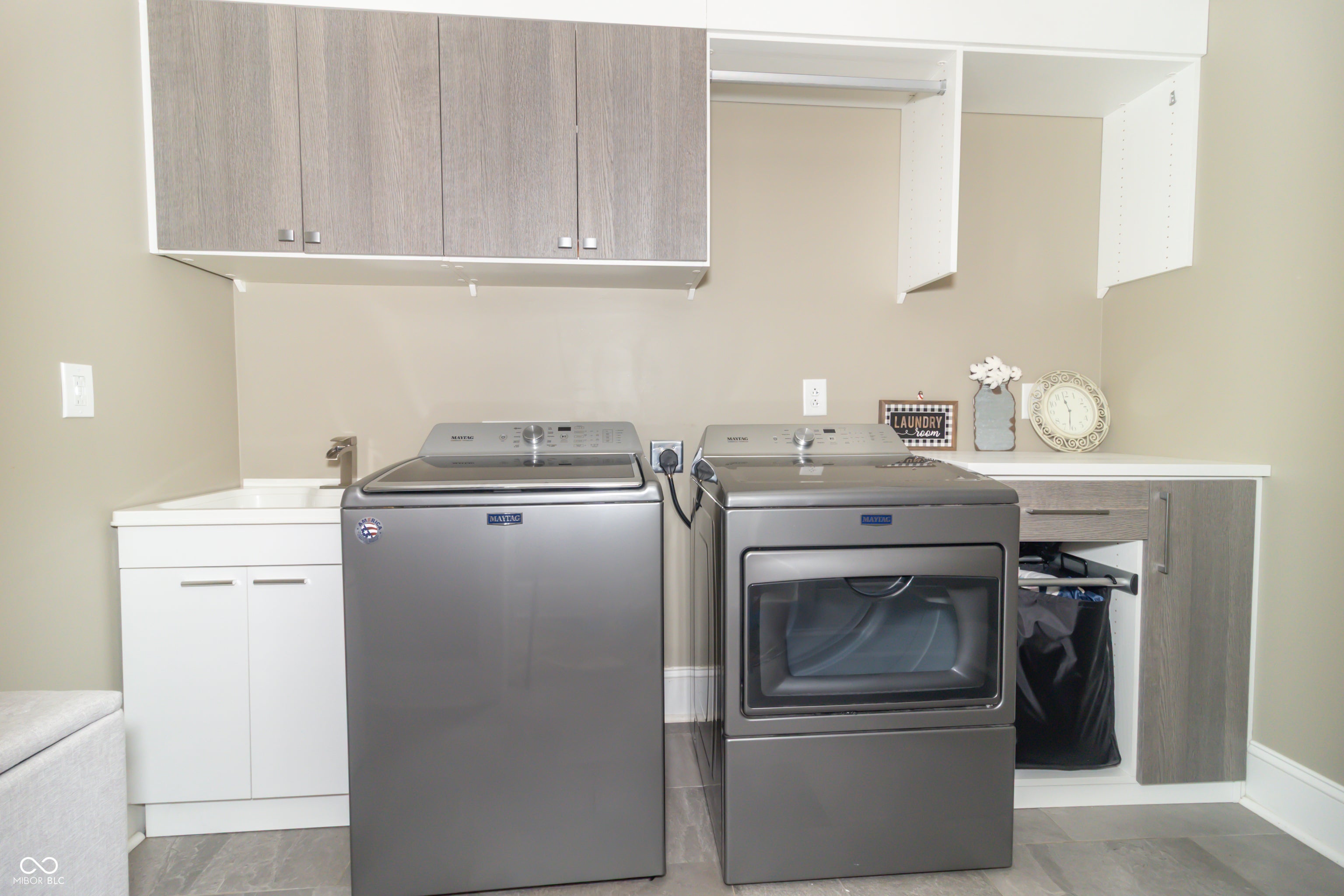 Markleville, Indiana, 46056, United States, 4 Bedrooms Bedrooms, ,5 BathroomsBathrooms,Residential,Active,1942389