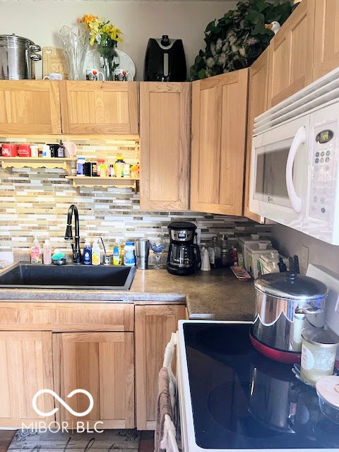 Bloomingdale, Indiana, 47832, United States, ,1 BathroomBathrooms,Residential,Active,1765085