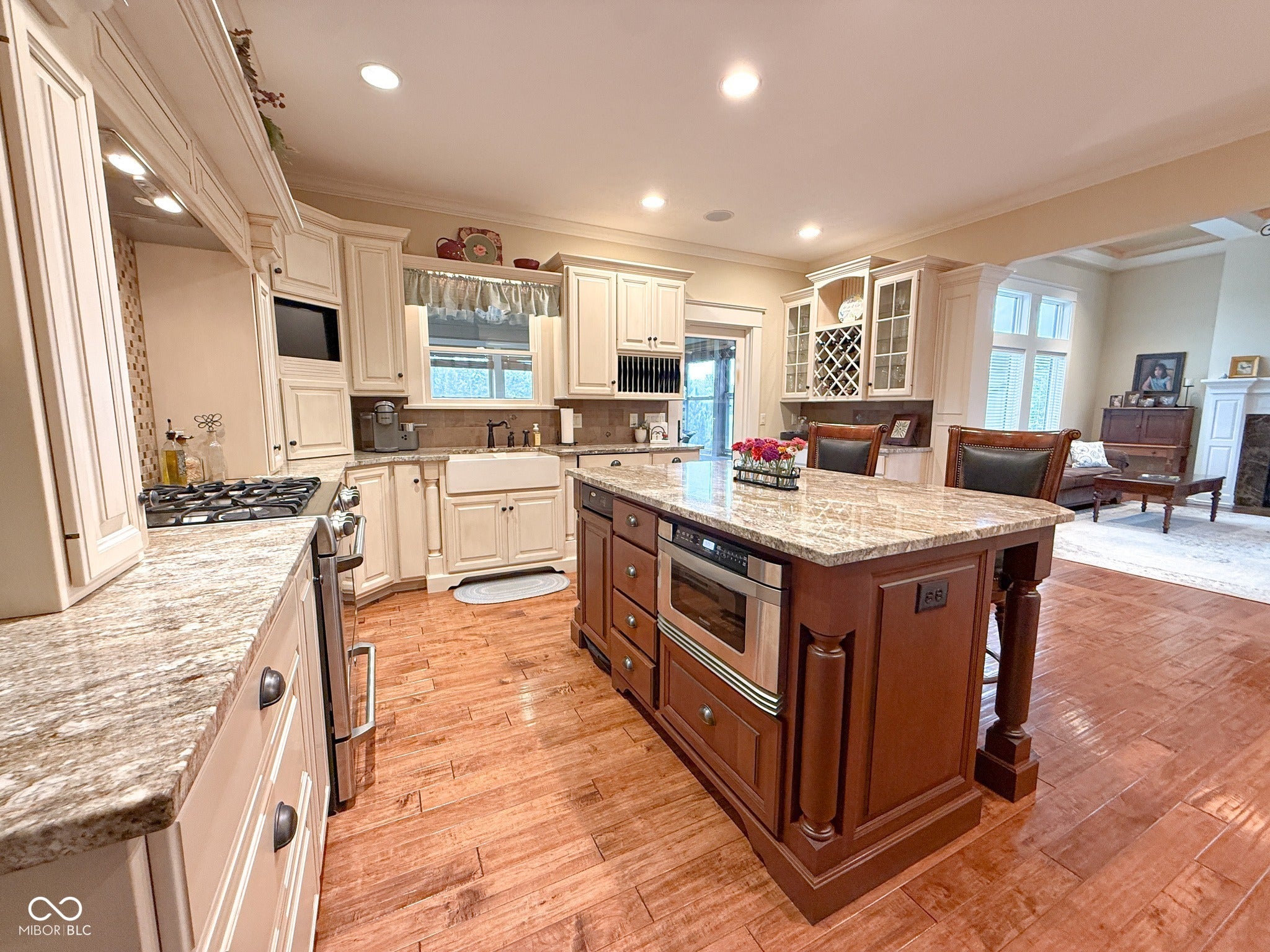 Lafayette, Indiana, 47909, United States, 3 Bedrooms Bedrooms, ,3 BathroomsBathrooms,Residential,Active,1903213
