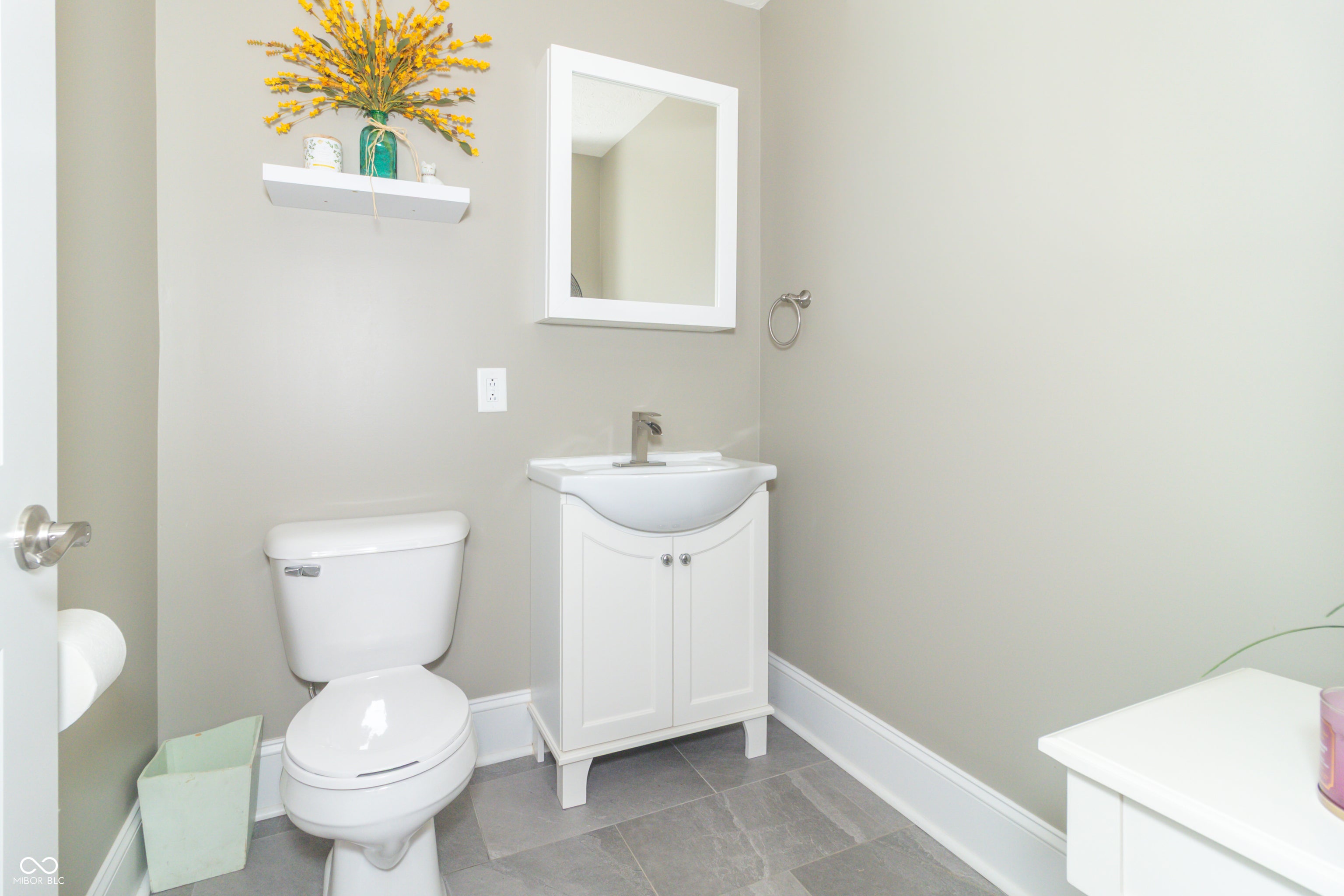 Markleville, Indiana, 46056, United States, 4 Bedrooms Bedrooms, ,5 BathroomsBathrooms,Residential,Active,1942389