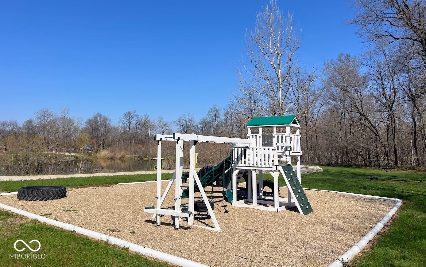 Bloomingdale, Indiana, 47832, United States, ,1 BathroomBathrooms,Residential,Active,1765085