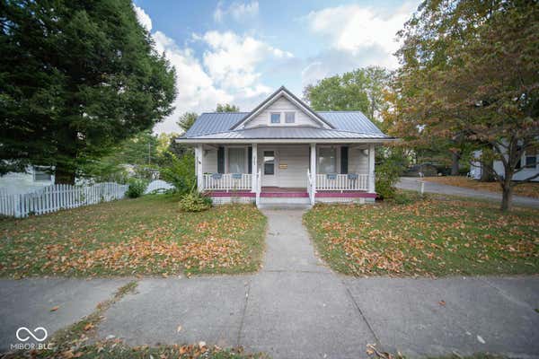 525 CENTER ST, FRANKLIN, IN 46131, photo 2 of 23