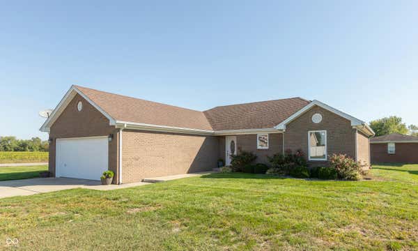 4623 ASHWOOD DR, SEYMOUR, IN 47274 - Image 1