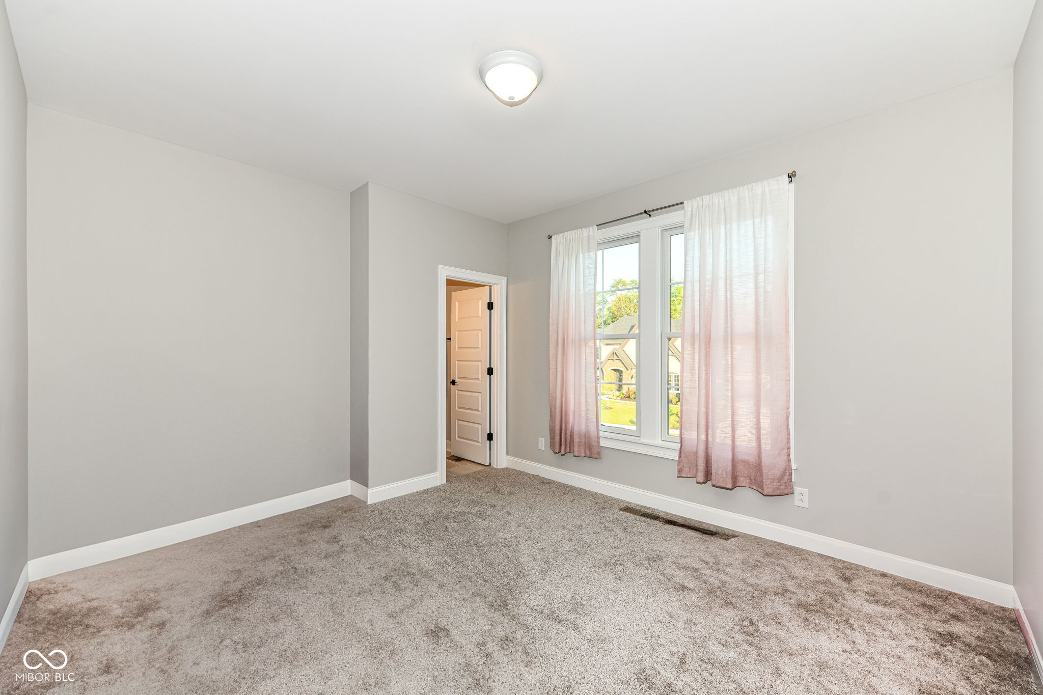 Fishers, Indiana, 46037, United States, 6 Bedrooms Bedrooms, ,5 BathroomsBathrooms,Residential,Active,1919071