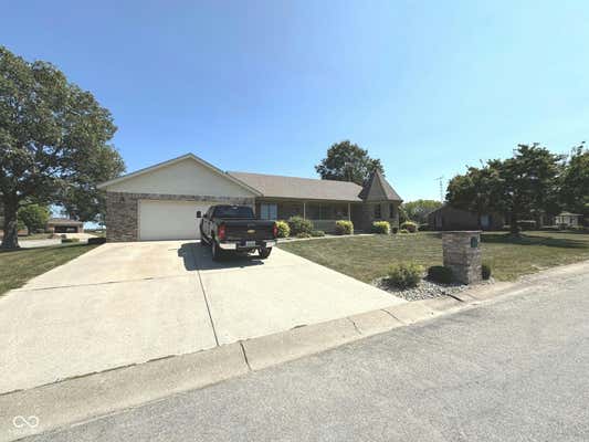 550 N ANGIE DR, GREENSBURG, IN 47240 - Image 1