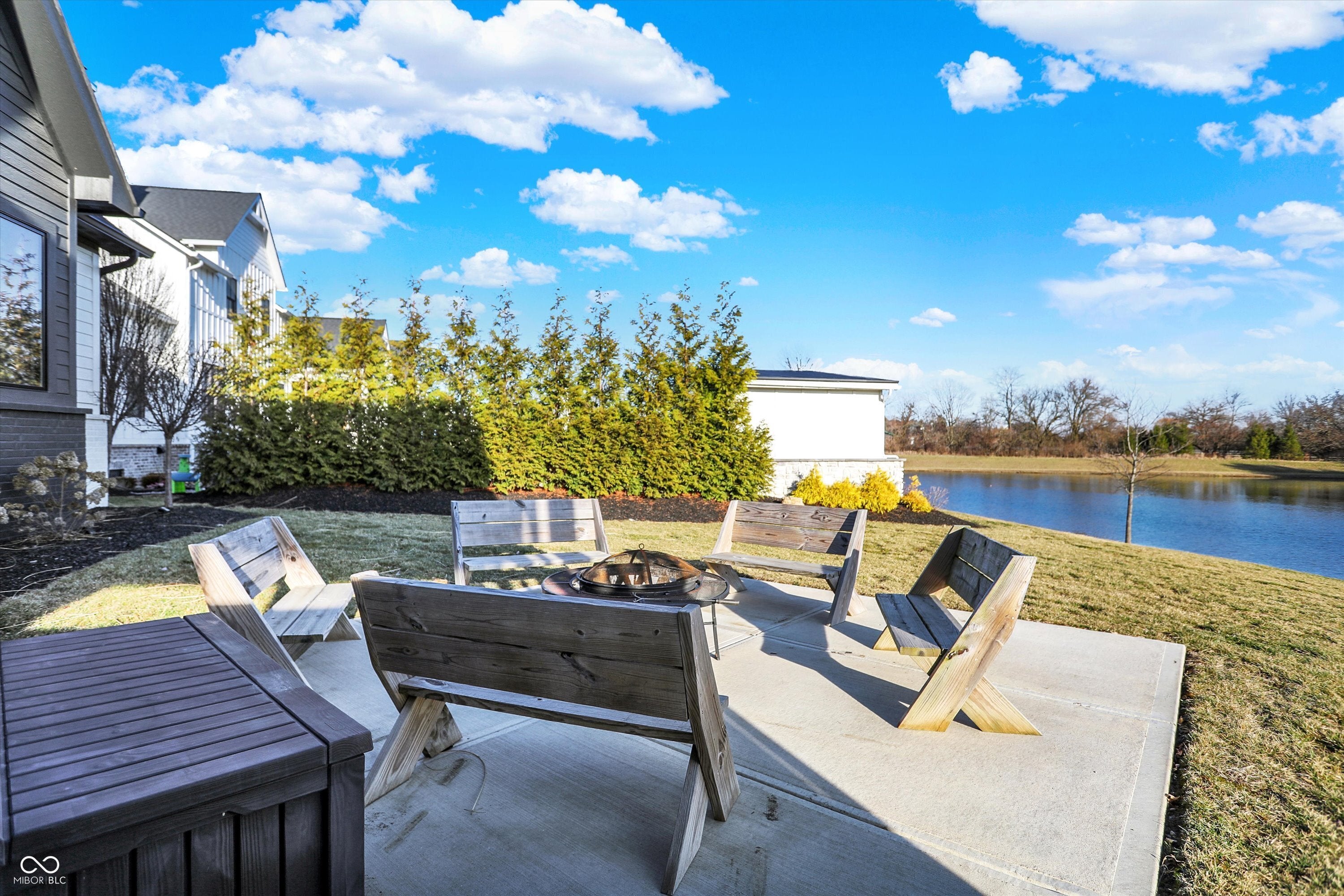 Zionsville, Indiana, 46077, United States, 4 Bedrooms Bedrooms, ,4 BathroomsBathrooms,Residential,Active,2008721