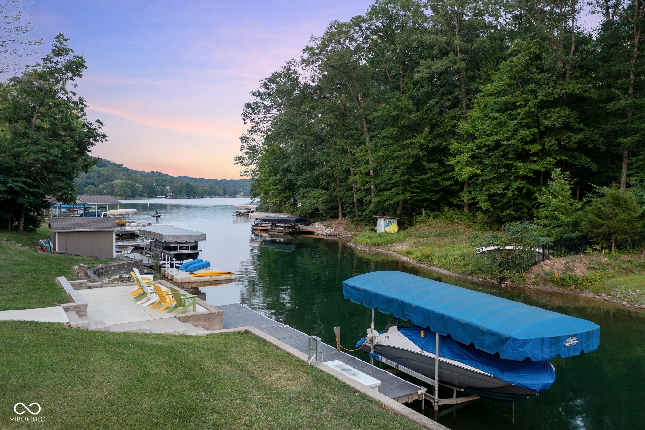 Columbus, Indiana, 47201, United States, ,4 BathroomsBathrooms,Residential,Active,1769806